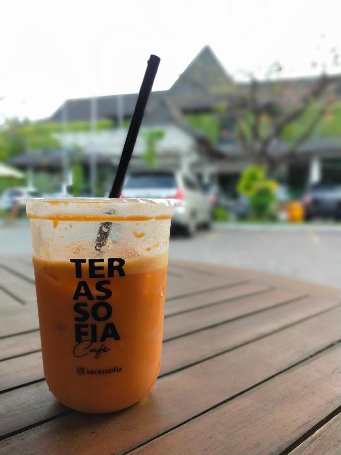 Hotel Sofia Juanda Surabaya 시도알조 외부 사진